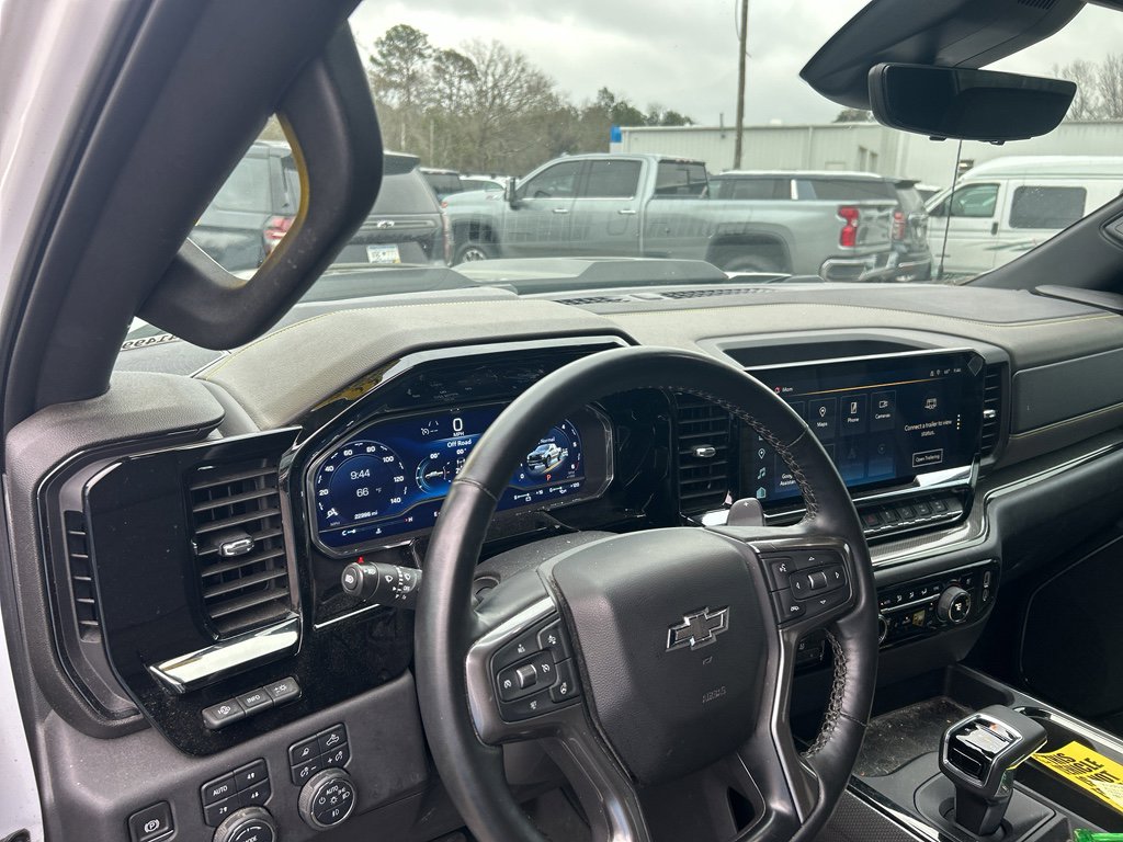 Used 2023 Chevrolet Silverado 1500 ZR2 w/ Technology Package image 14