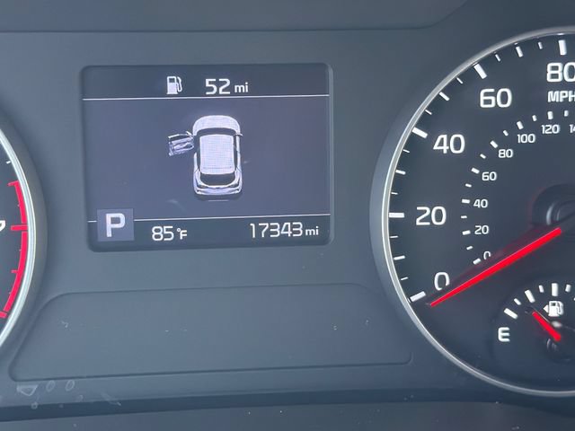 Used 2023 Kia Seltos LX AWD/4WD image 19