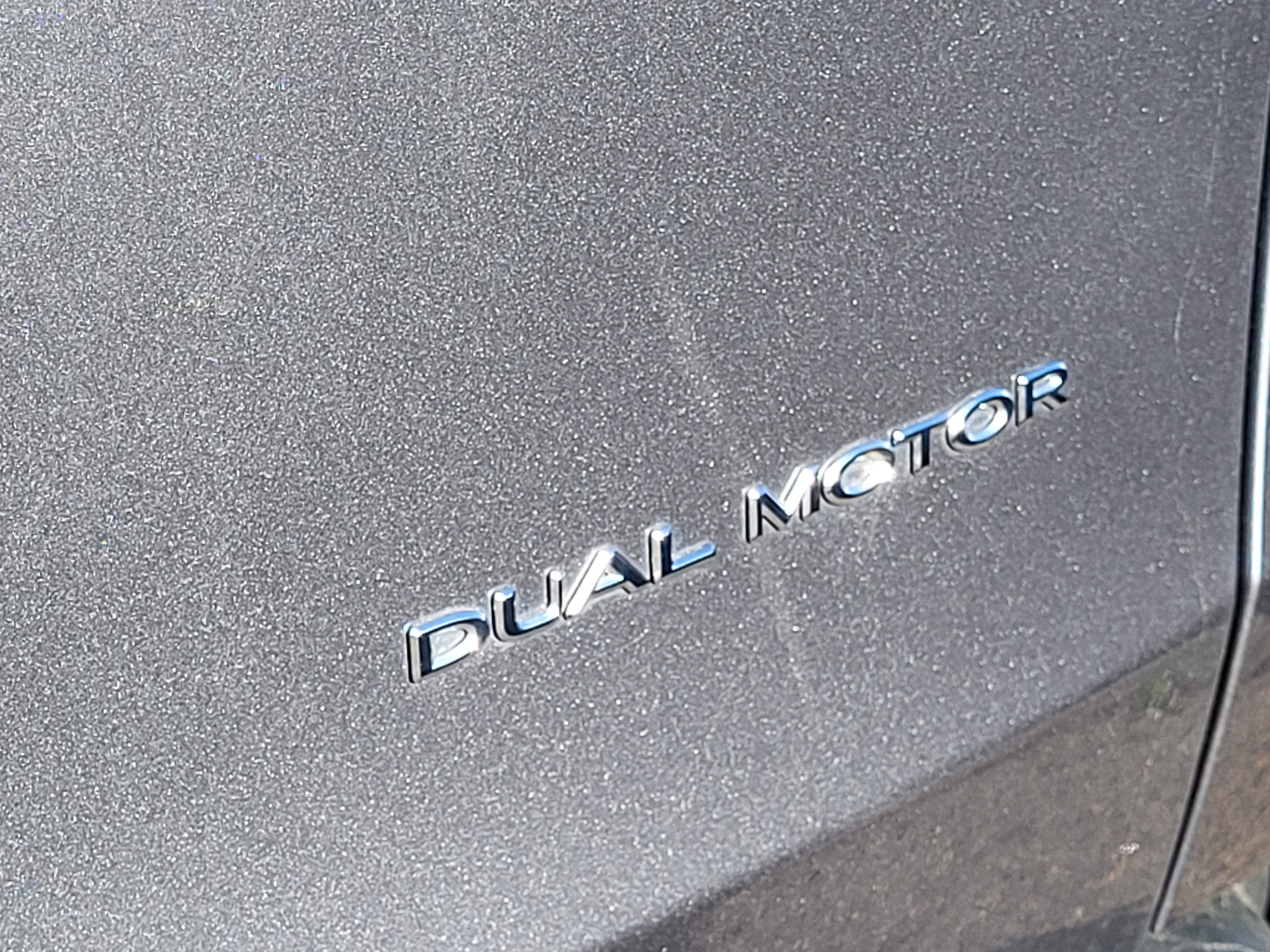 Used 2026 Tesla Model Y Long Range image 12