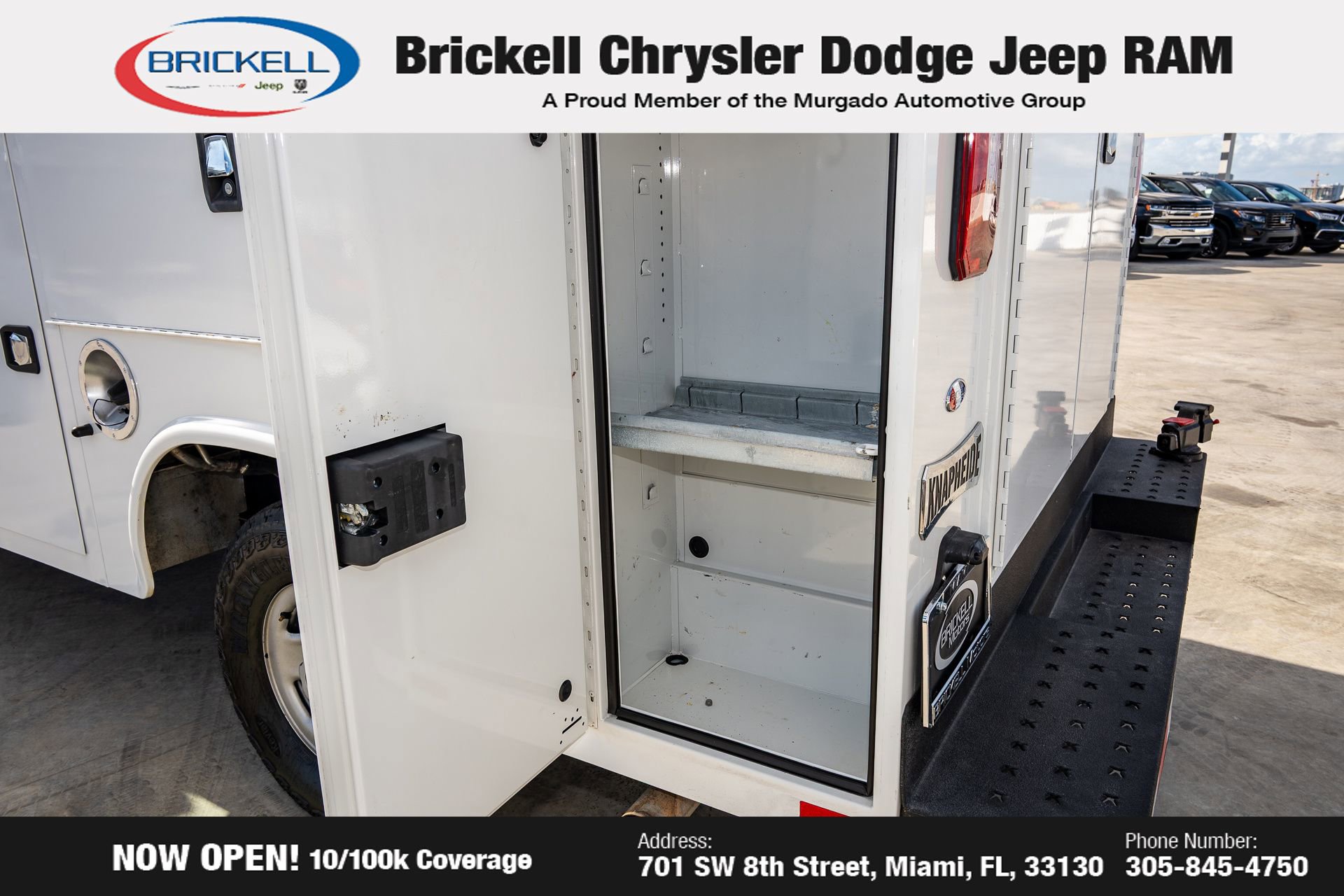 Used 2022 Chevrolet Express 3500 w/ Power Convenience Package image 27