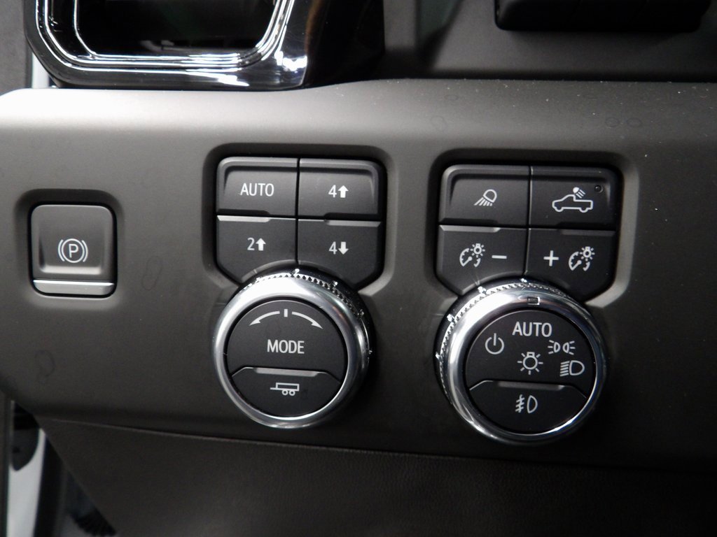 Used 2022 GMC Sierra 1500 AT4X image 51