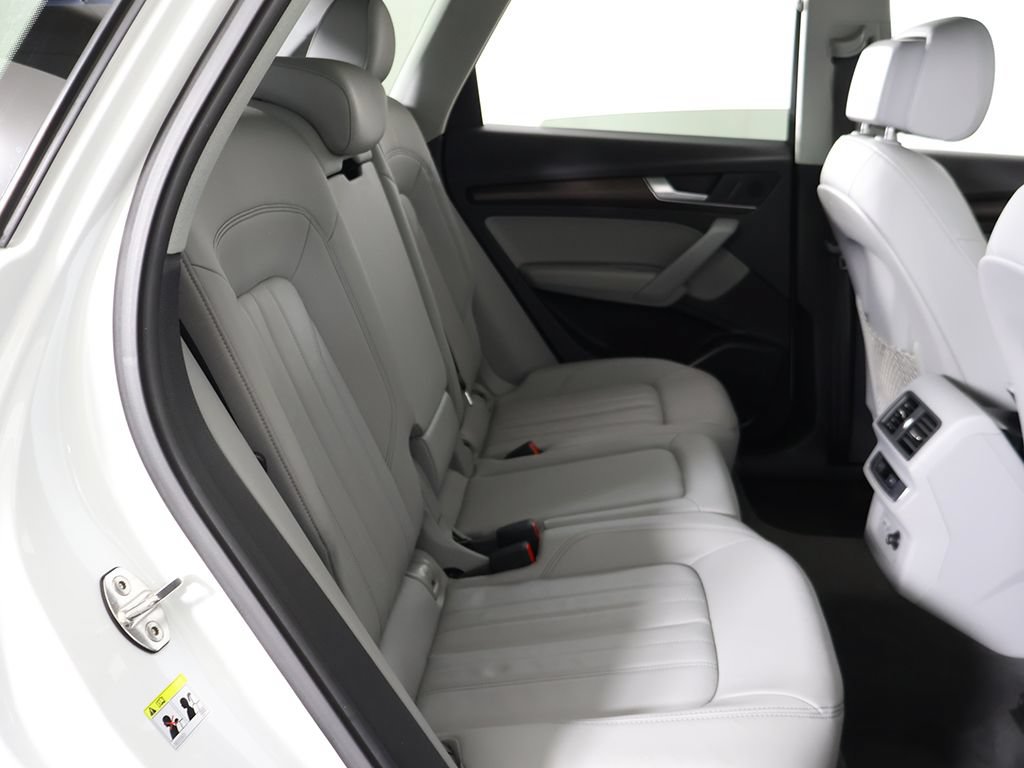 Used 2022 Audi Q5 2.0T Premium AWD/4WD image 38