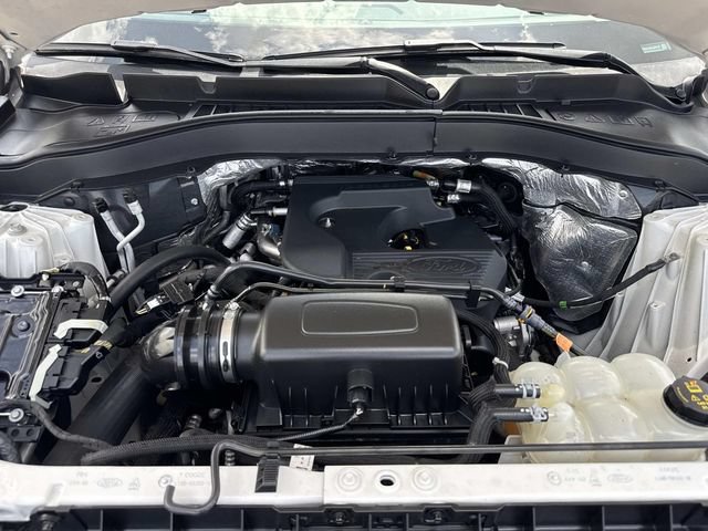 Certified 2020 Ford Explorer XLT RWD image 10