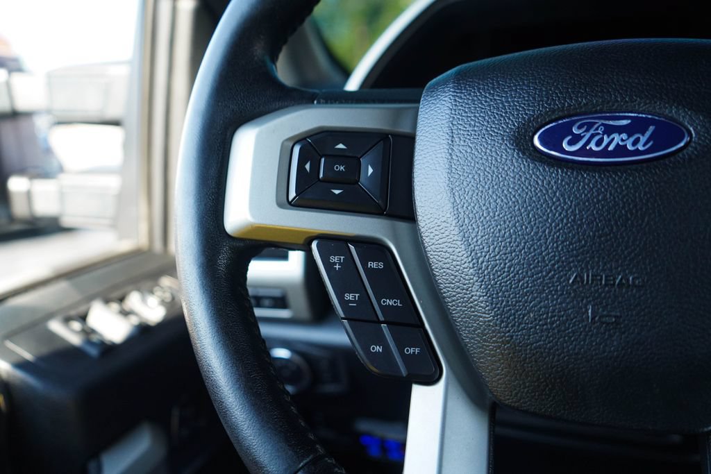 Used 2019 Ford F250 Lariat w/ Lariat Value Package AWD/4WD image 35