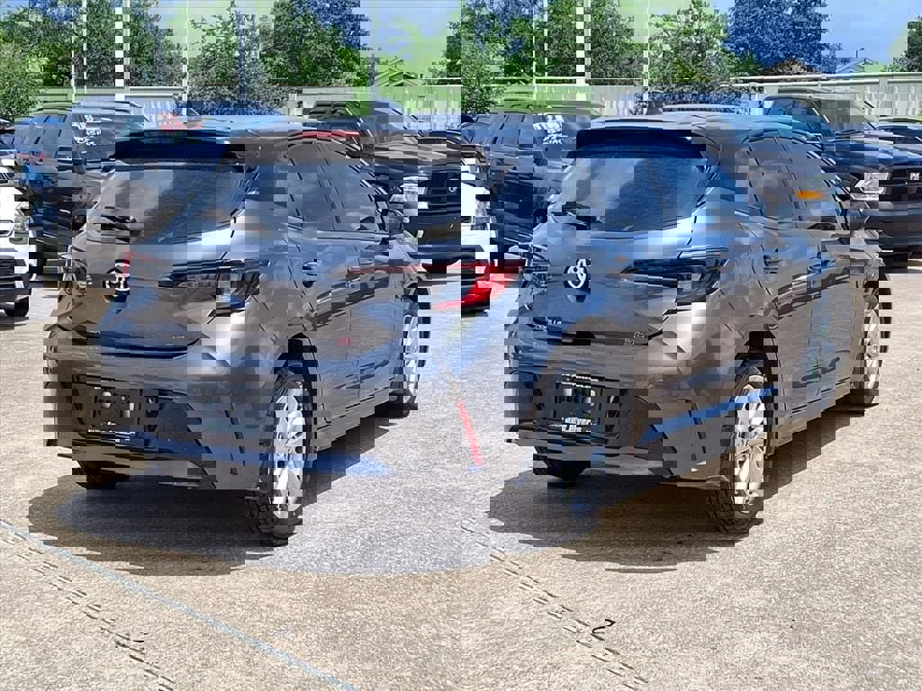 Used 2024 Toyota Corolla SE image 4