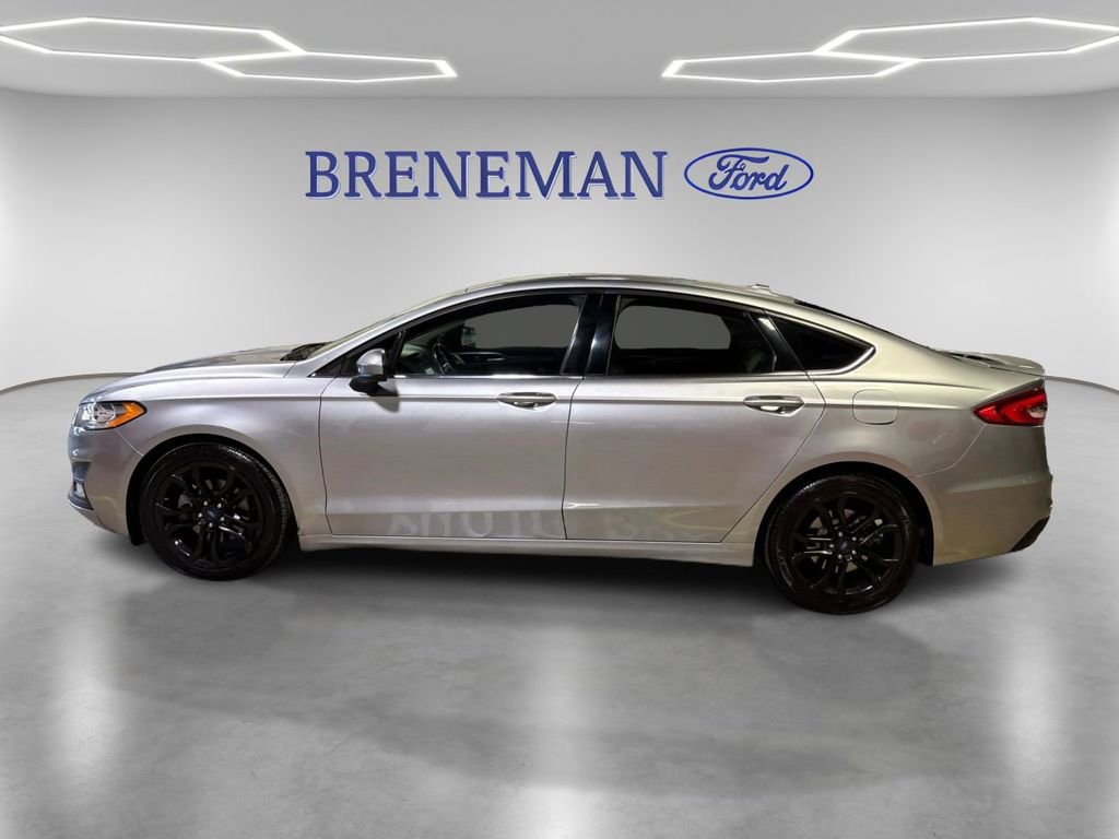 Used 2020 Ford Fusion SE w/ Equipment Group 151A image 8