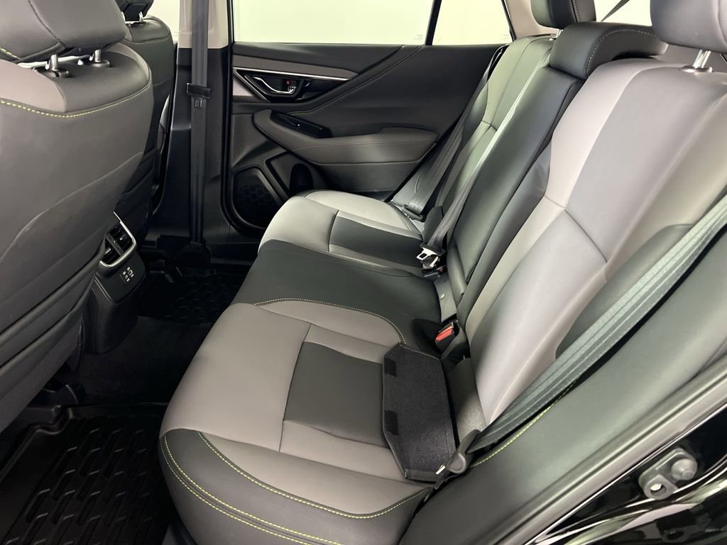 Used 2025 Subaru Outback Onyx Edition image 25