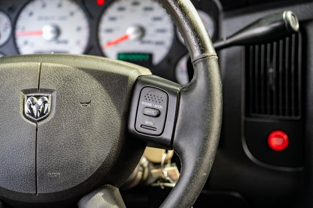 Used 2005 Dodge Ram 1500 Truck 2WD Quad Cab image 20