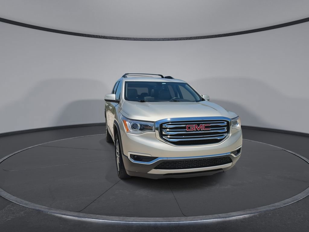 Used 2017 GMC Acadia SLT FWD image 3