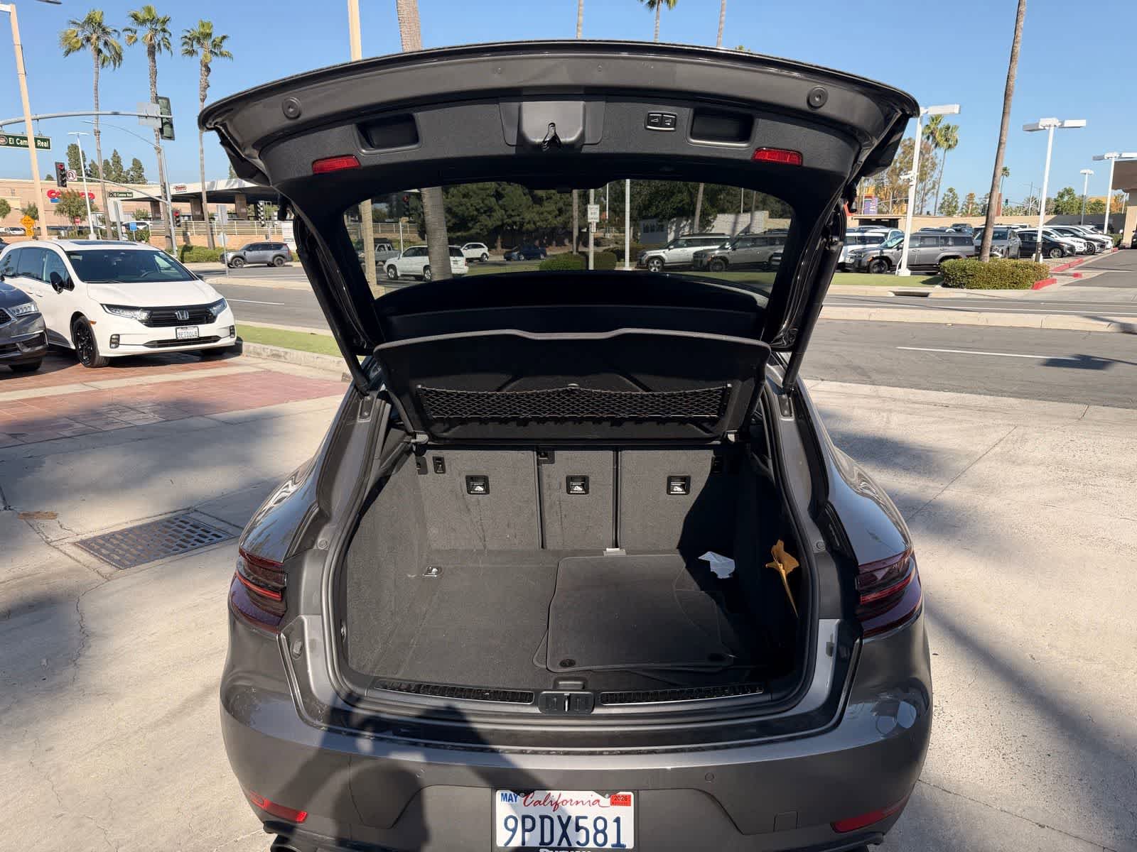 Used 2018 Porsche Macan GTS AWD/4WD image 20
