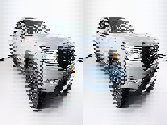 Certified 2023 Nissan Frontier PRO-4X w/ Tow Package image 3