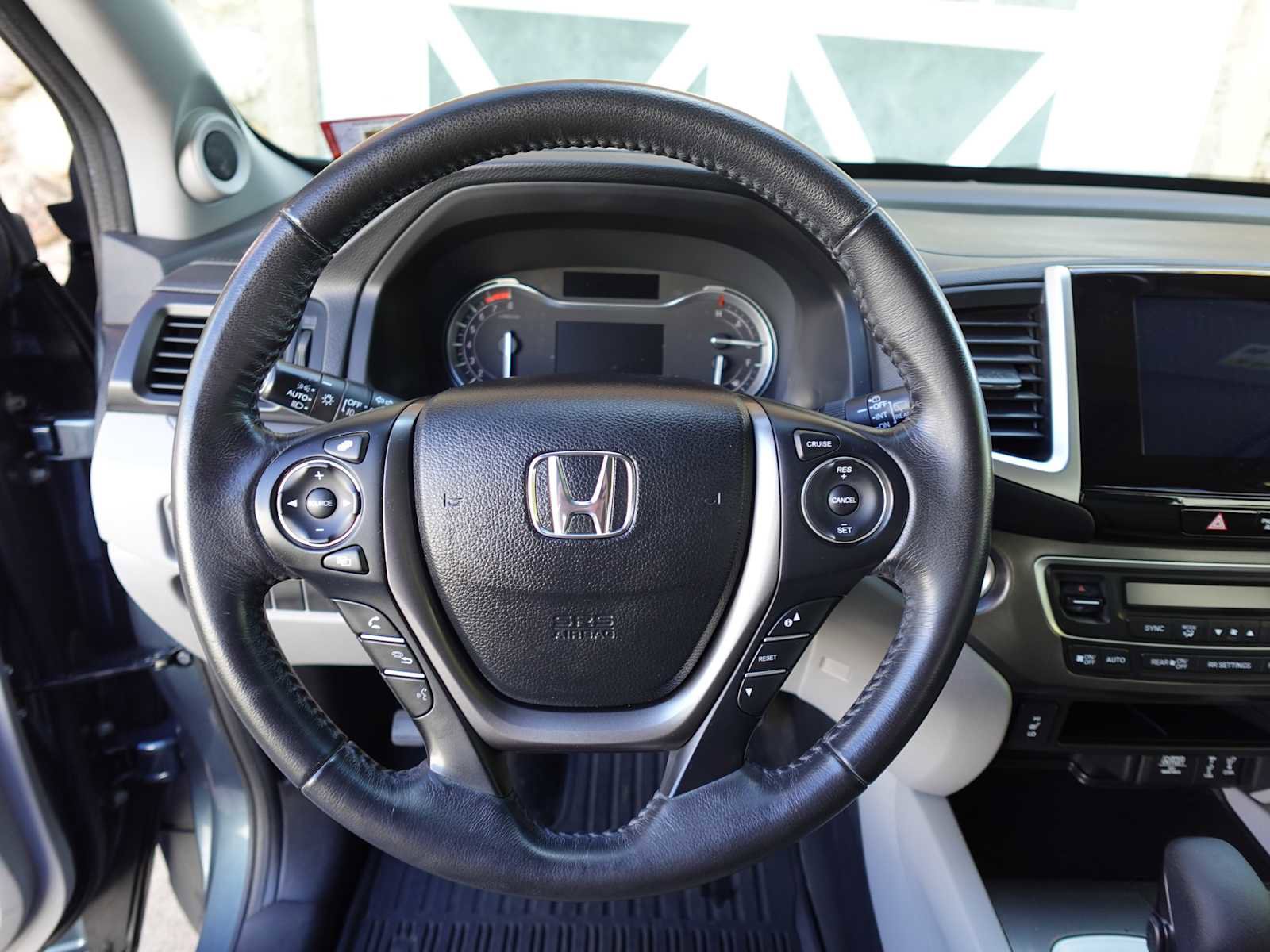 Certified 2017 Honda Pilot EX-L image 16