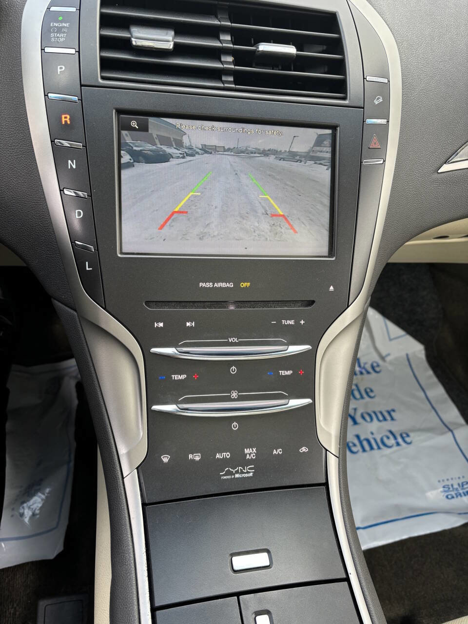 Used 2015 Lincoln MKZ Hybrid w/ Equipment Group 202A Reserve image 19