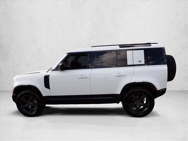 Used 2024 Land Rover Defender 110 S AWD/4WD image 2
