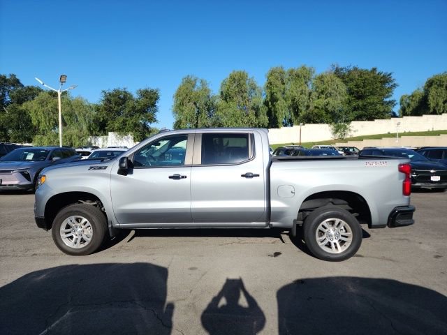 Used 2024 Chevrolet Silverado 1500 LT Trail Boss w/ Convenience Package II AWD/4WD image 4