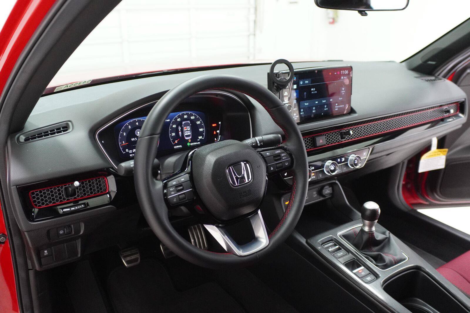 Used 2026 Honda Civic Si image 9