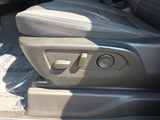 Used 2022 Chevrolet Silverado 1500 RST w/ LPO, Dark Essentials Package AWD/4WD image 25