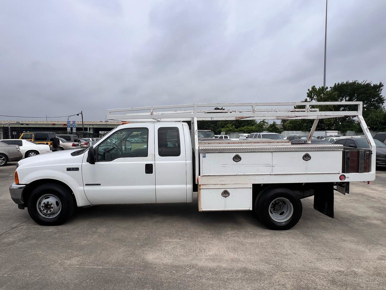 Used 2001 Ford F350 XL RWD image 3