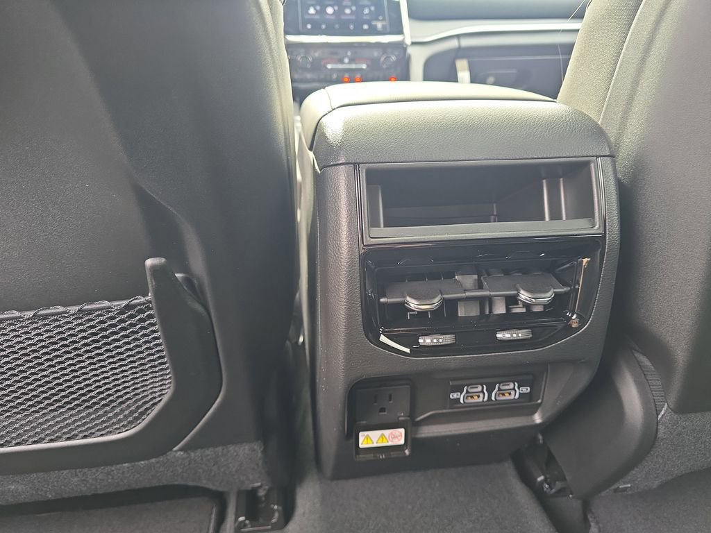 New 2026 Jeep Grand Cherokee Laredo X AWD/4WD image 25