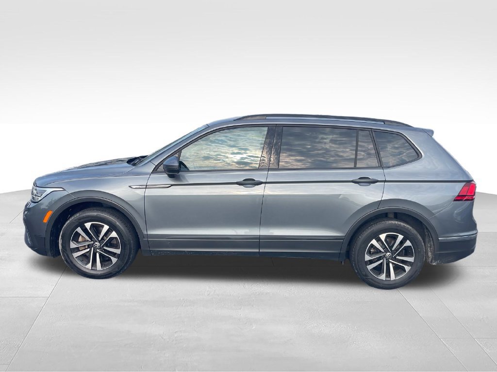 Used 2023 Volkswagen Tiguan S FWD image 2