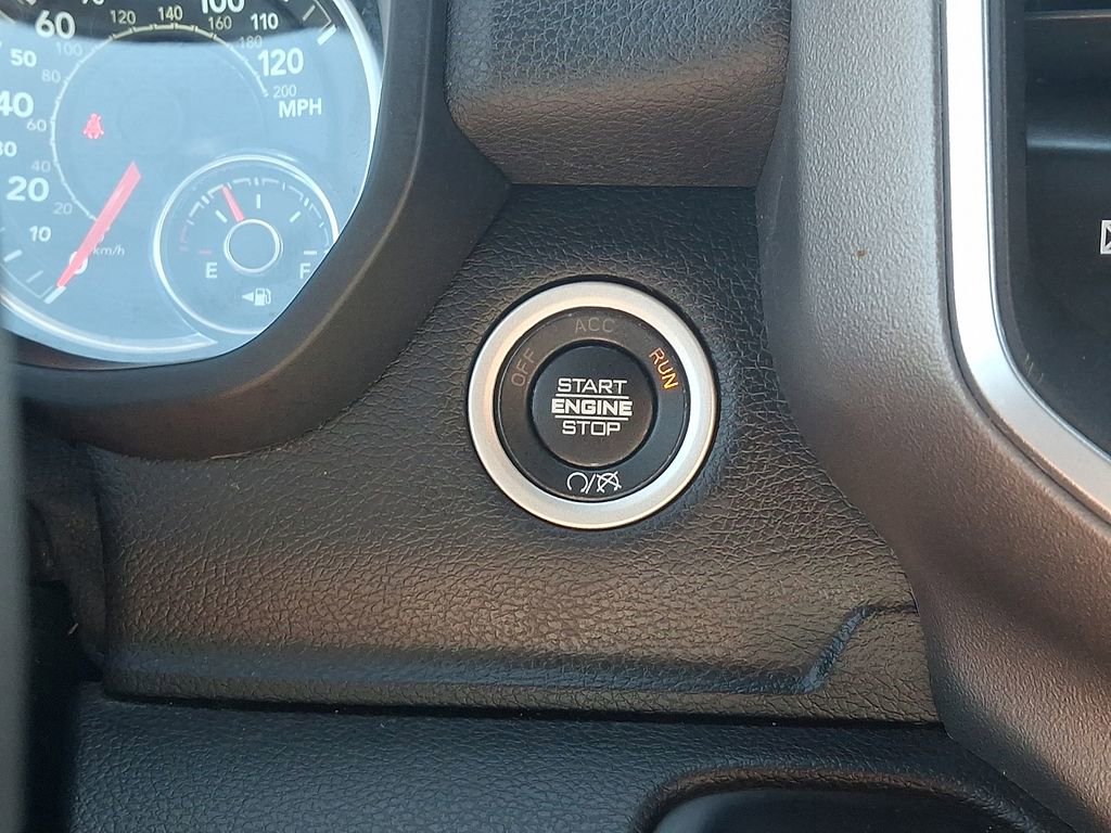 Used 2024 RAM 2500 Big Horn image 24