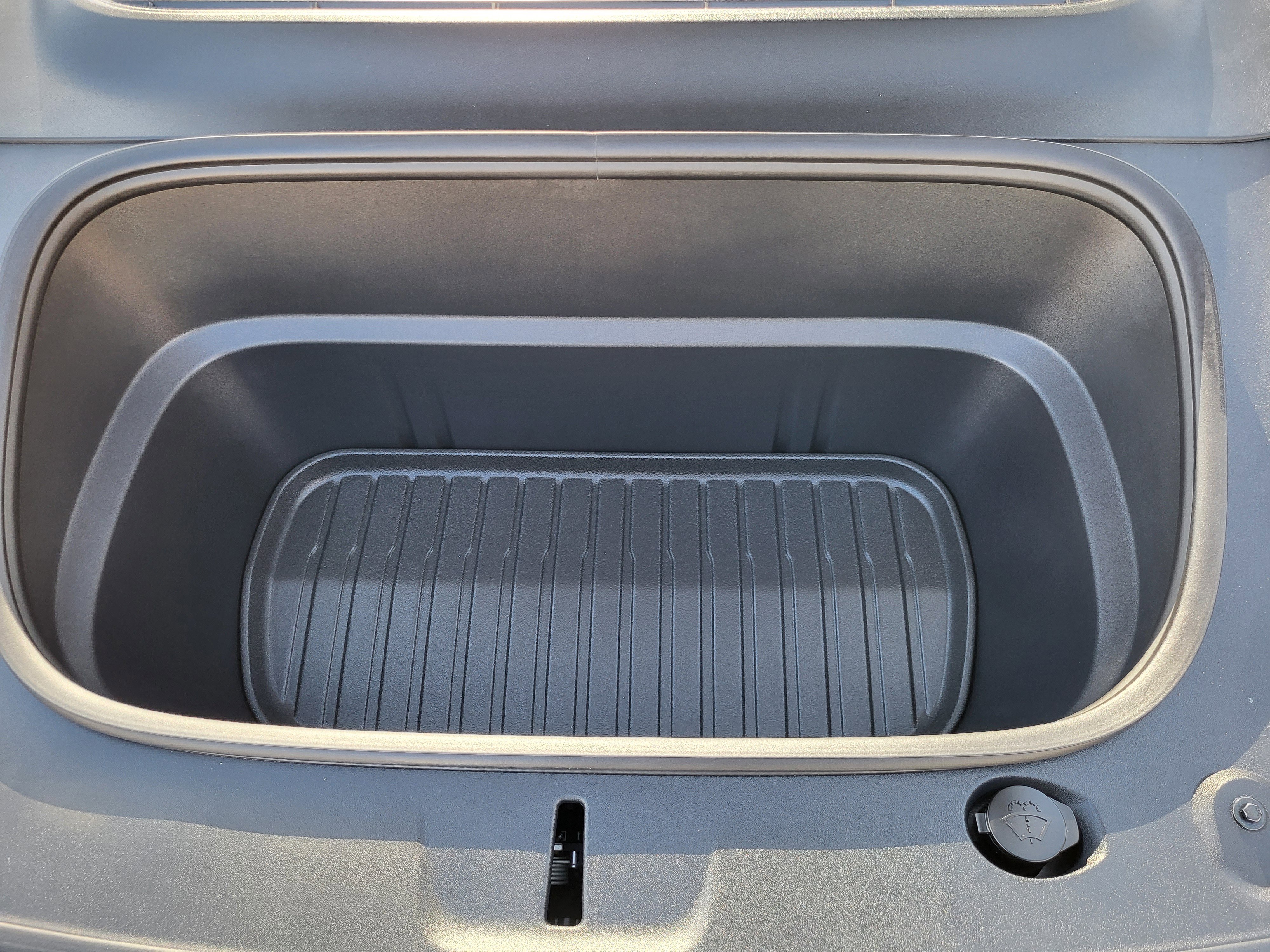 Used 2026 Tesla Model Y Long Range image 17