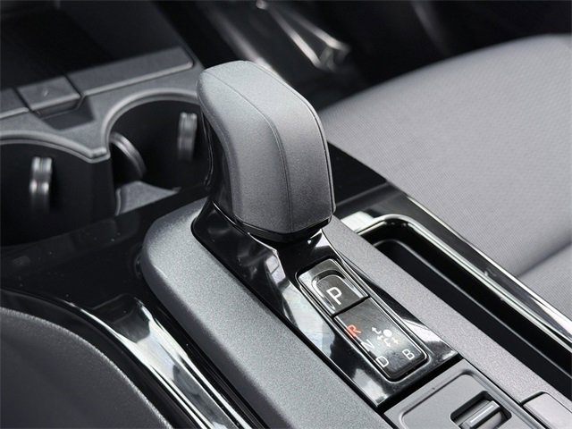 Certified 2025 Toyota Prius LE image 27