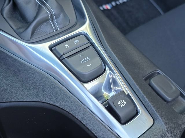 Used 2023 Chevrolet Camaro LT w/ Technology Package RWD image 28
