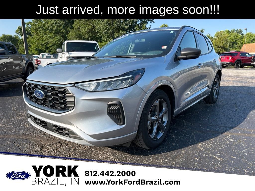 Used 2023 Ford Escape ST-Line w/ Tech Pack #1