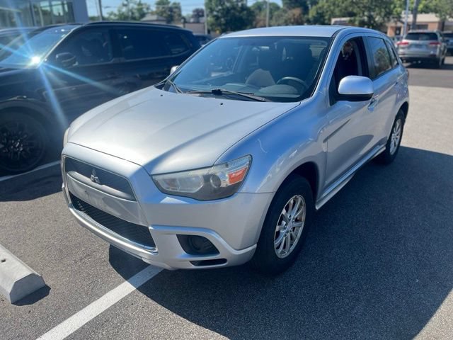 Used 2012 Mitsubishi Outlander Sport ES FWD image 2