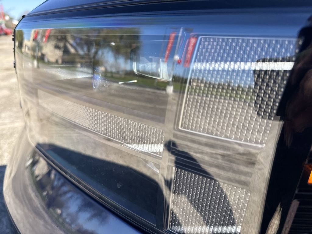 Used 2025 Hyundai Santa Fe Calligraphy image 10