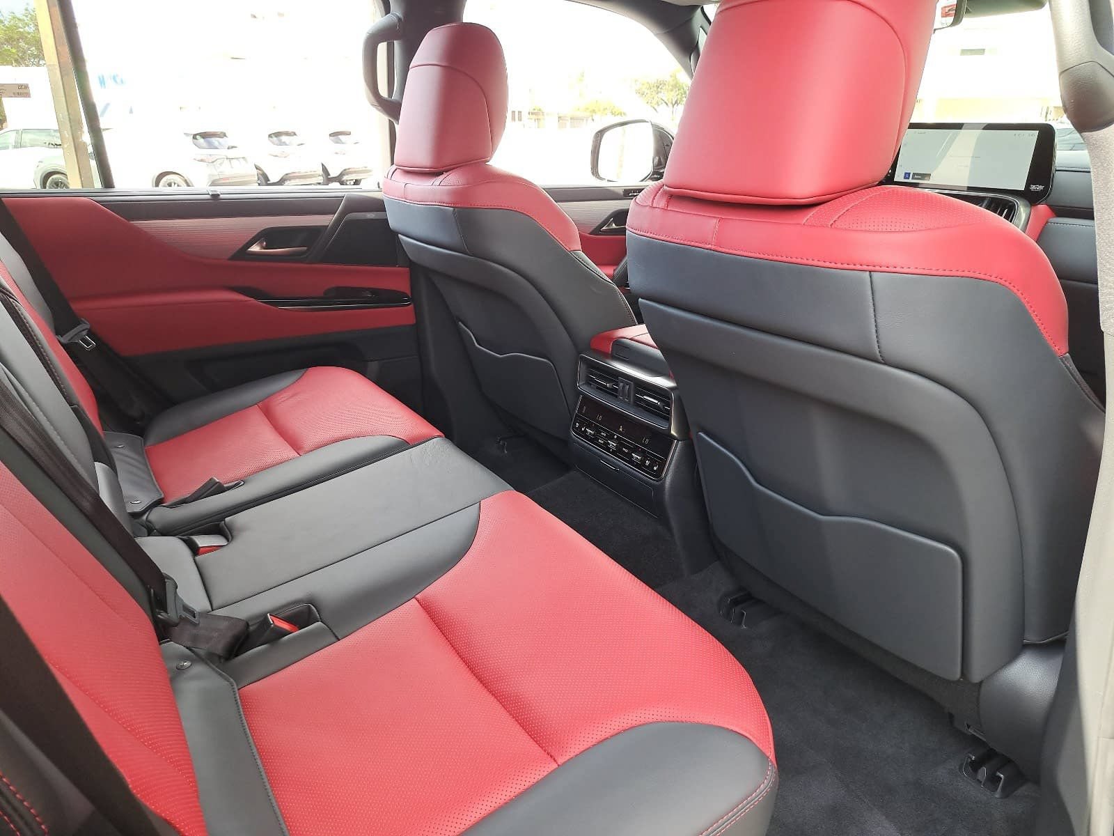 Used 2026 Lexus LX 700h F Sport w/ Accessory Package (Z1) AWD/4WD image 11