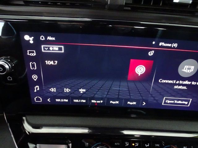 Certified 2024 GMC Sierra 1500 AT4 w/ AT4 Preferred Package image 15