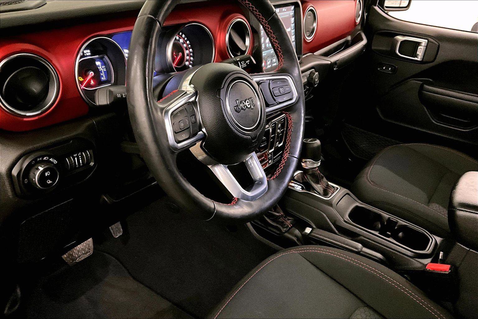 Used 2021 Jeep Gladiator Rubicon image 12