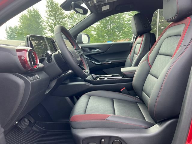 New 2027 Chevrolet Equinox RS w/ Safety and Technology Package AWD/4WD image 4