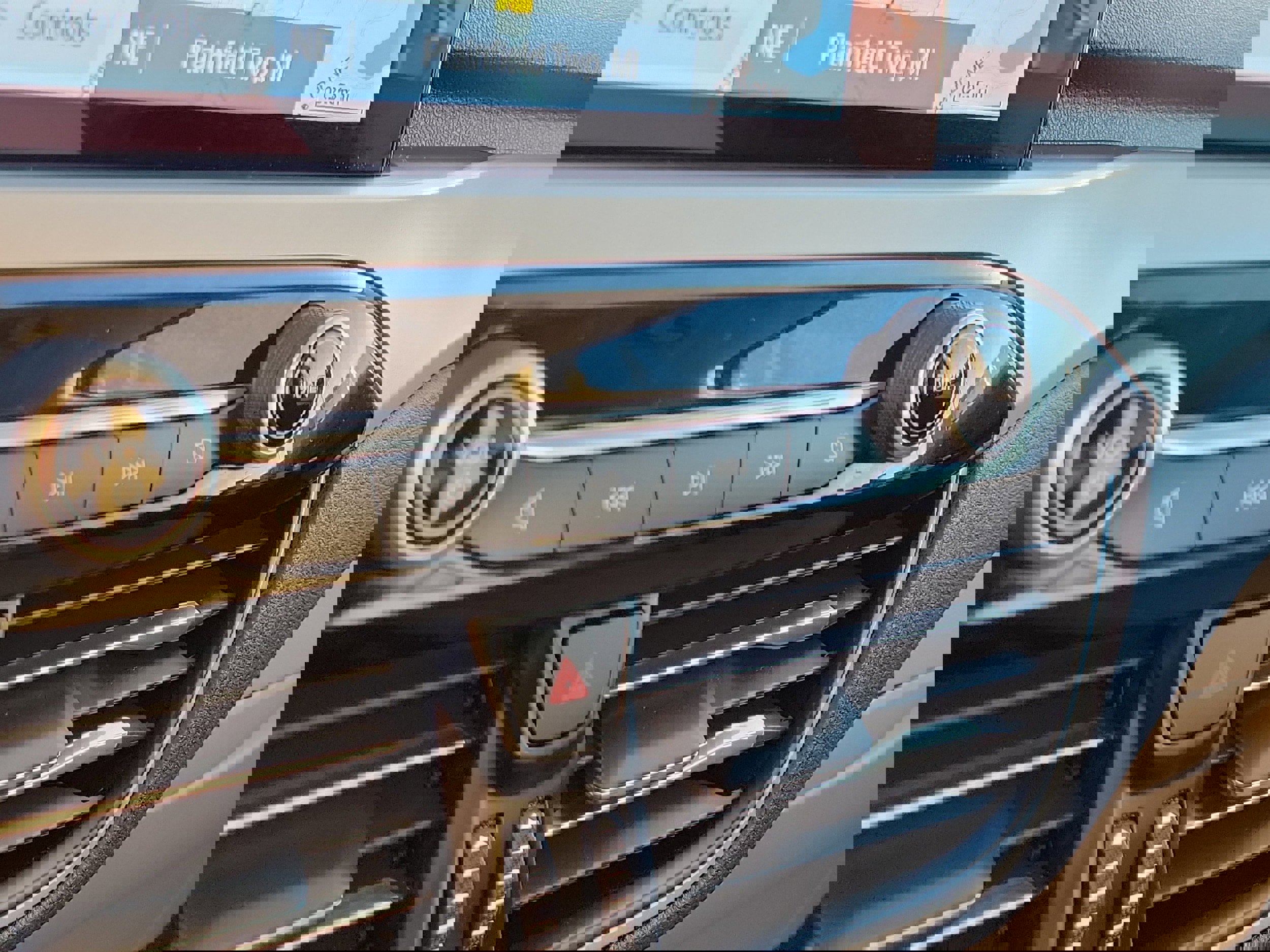 Certified 2022 Ford Escape SEL image 29