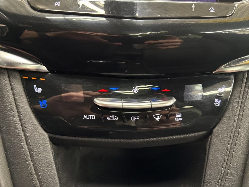 Used 2023 Cadillac XT6 Sport AWD/4WD image 35