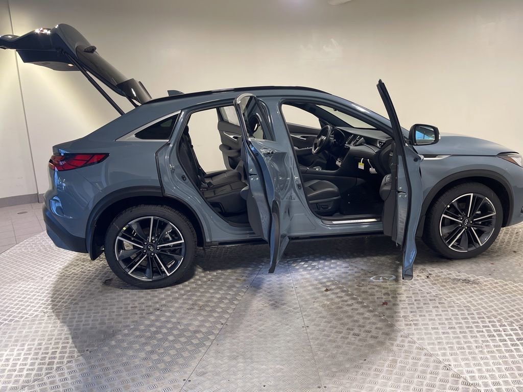 Certified 2025 INFINITI QX55 Luxe w/ Cargo Package image 13