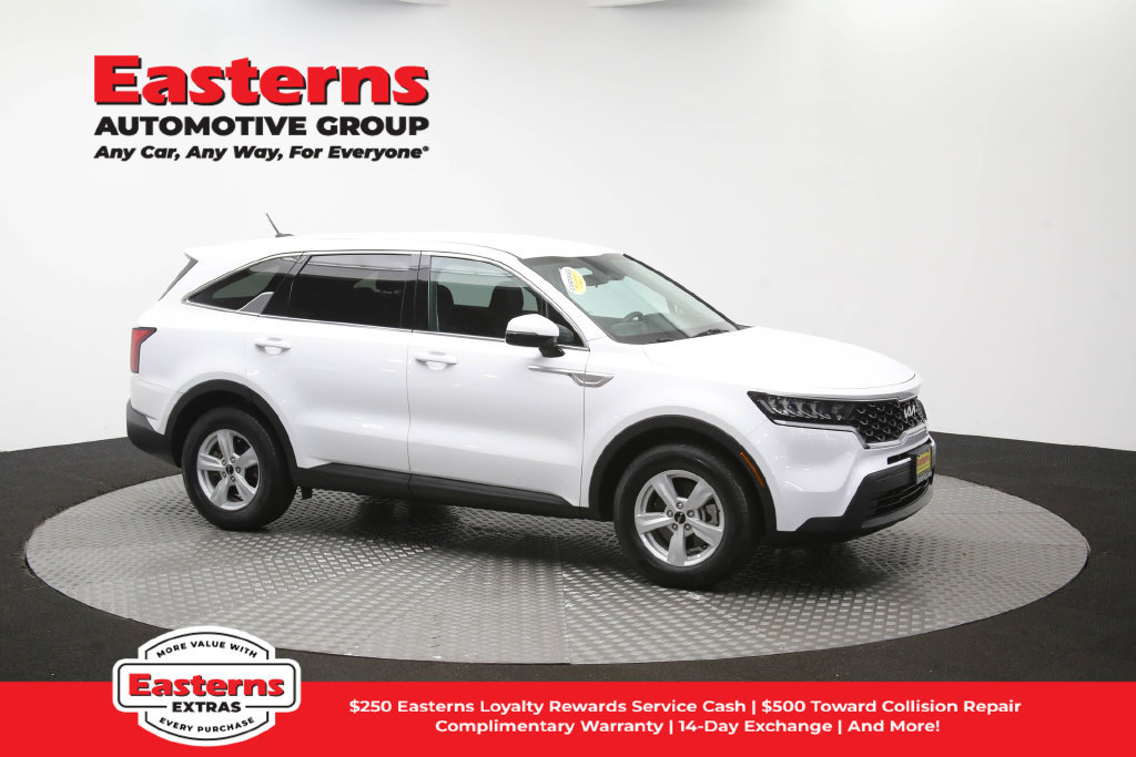 Used 2023 Kia Sorento LX FWD image 46