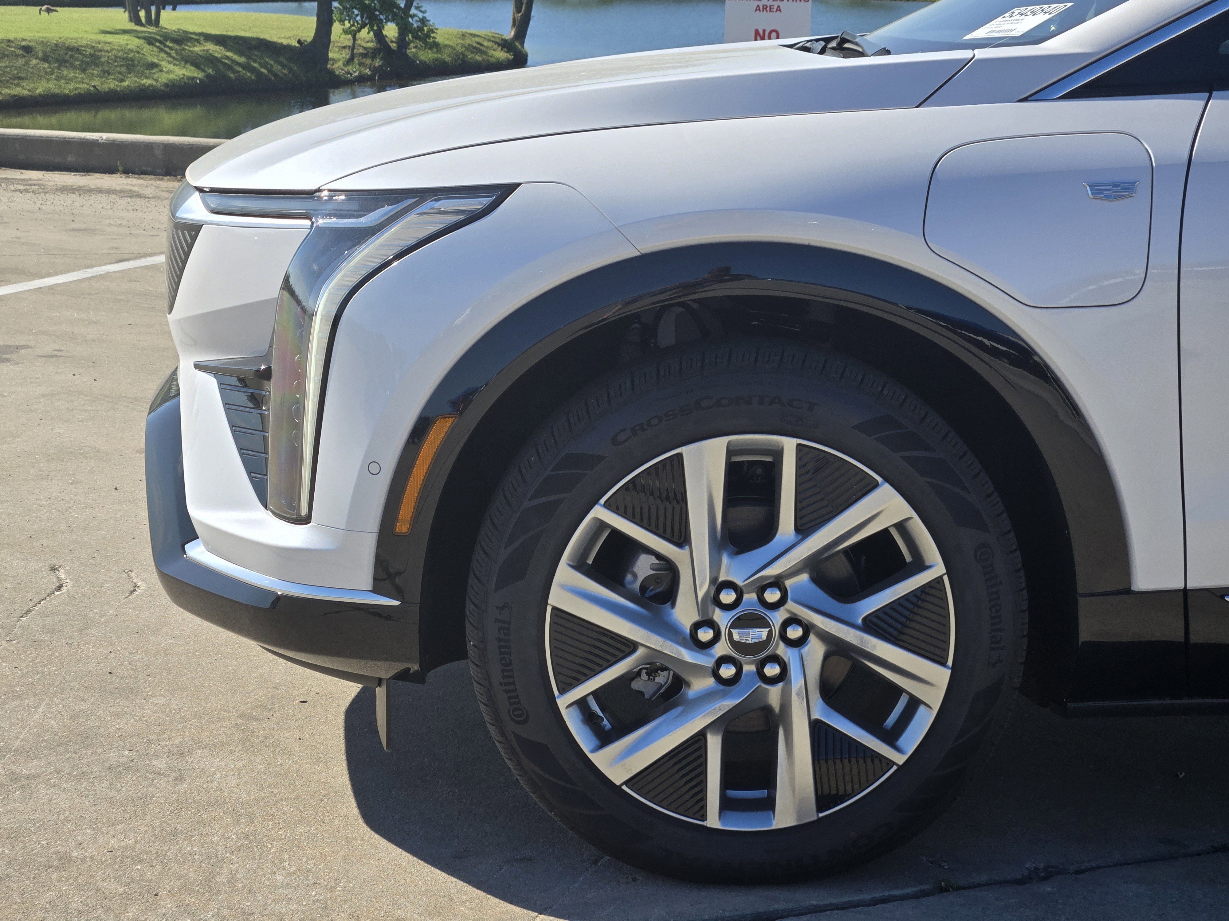 New 2025 Cadillac Optiq Luxury 1 w/ LPO, Floor Liner Package image 5