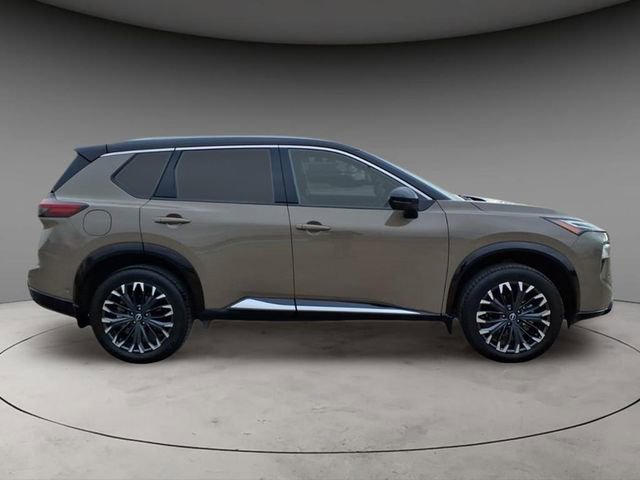 Certified 2024 Nissan Rogue Platinum image 10