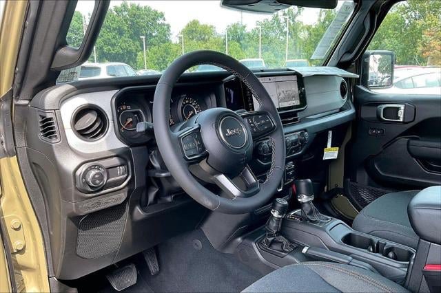 New 2026 Jeep Gladiator Sport AWD/4WD image 21