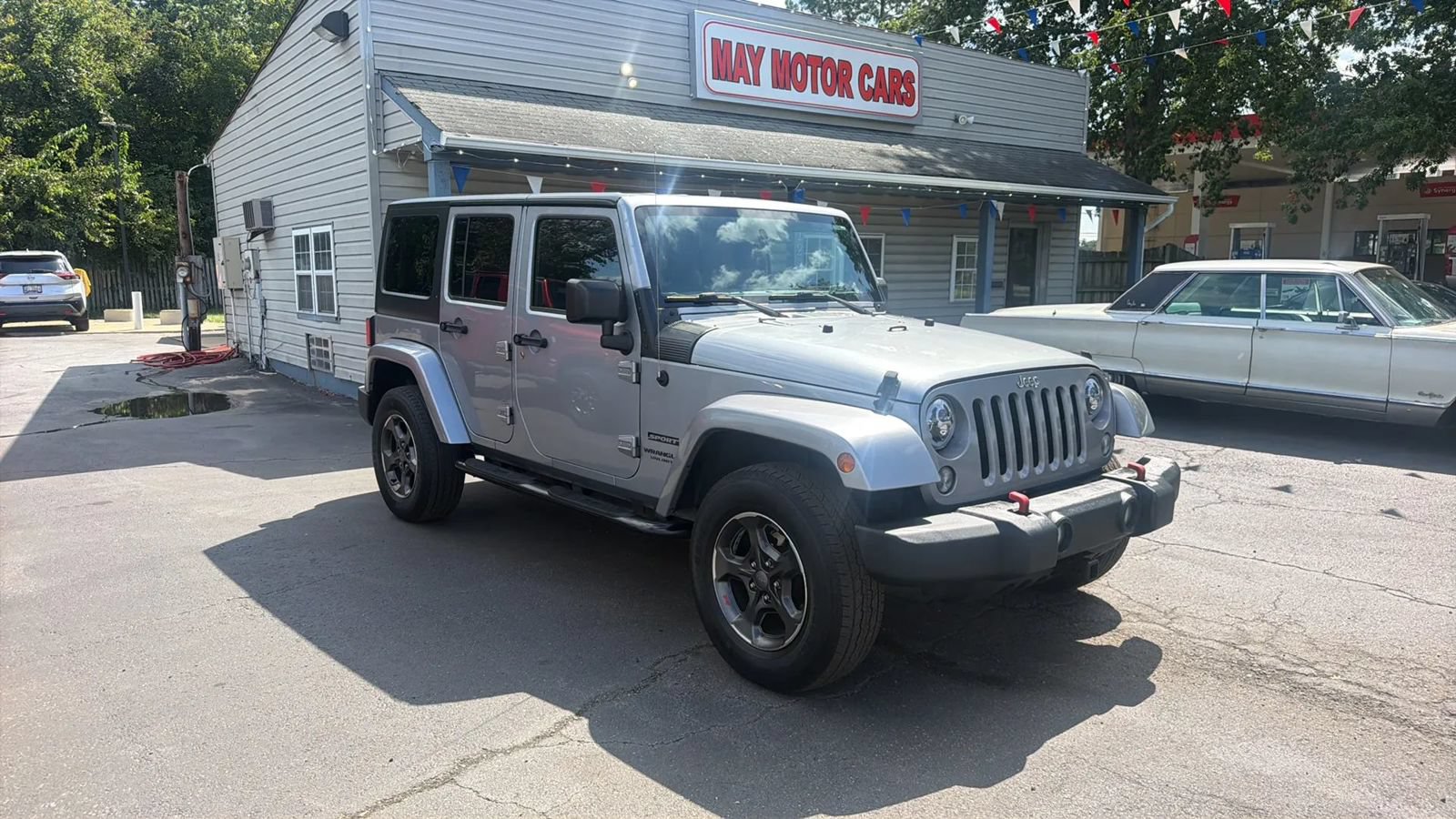 Used 2015 Jeep Wrangler Unlimited Sport w/ Quick Order Package 24S AWD/4WD image 2