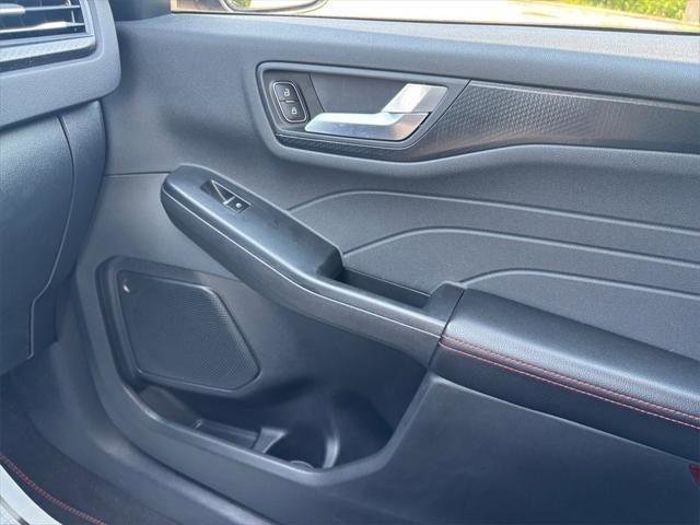 Used 2022 Ford Escape SEL w/ SEL Stealth AWD Package image 20