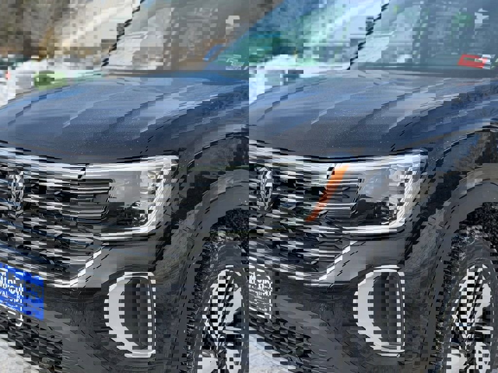 New 2026 Volkswagen Atlas SE image 6