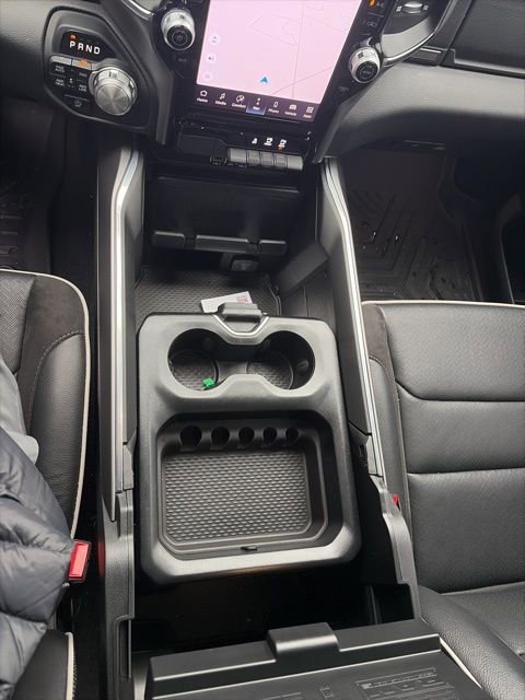 Used 2025 RAM 1500 Laramie w/ Sport Appearance Package image 17