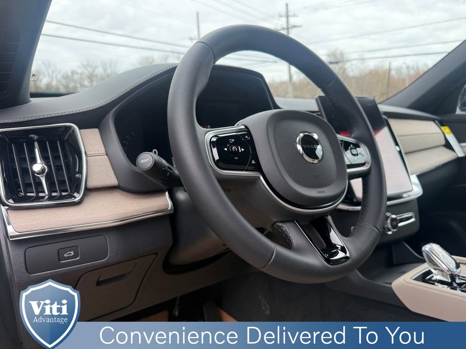 New 2026 Volvo XC90 B5 Core w/ Protection Package image 12