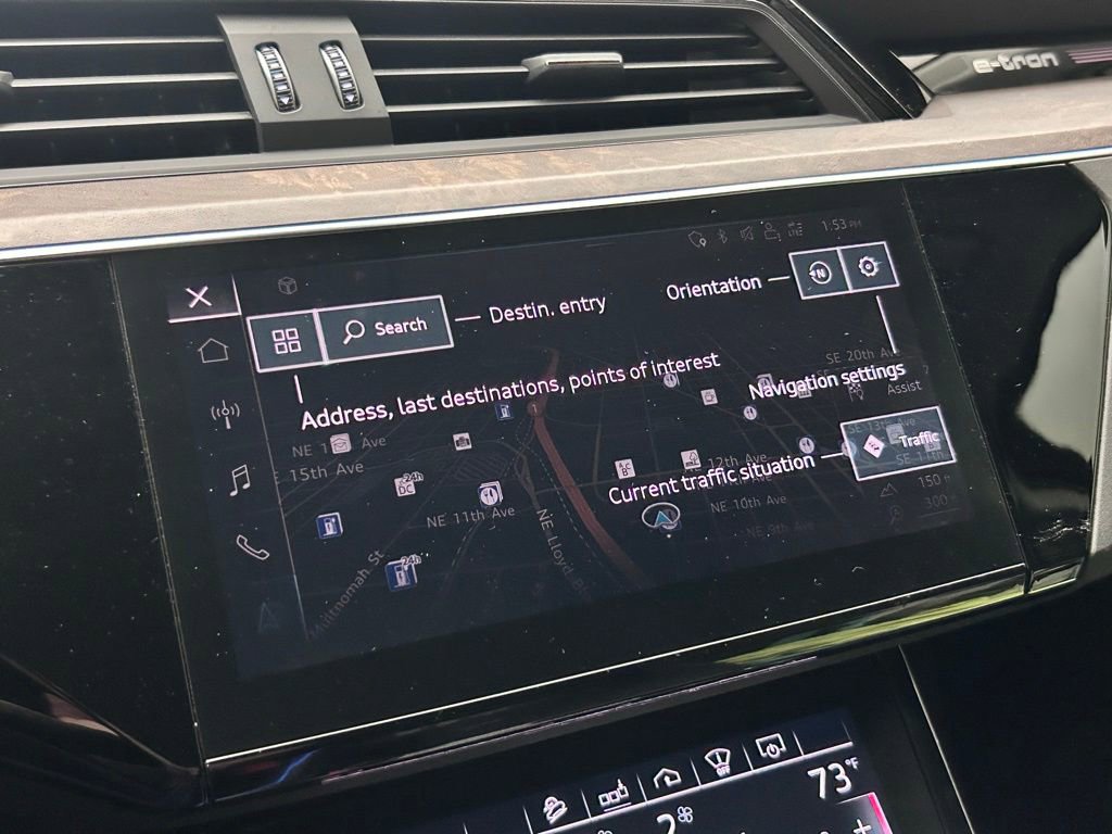 Used 2019 Audi e-tron Prestige w/ Prestige Package AWD/4WD image 22