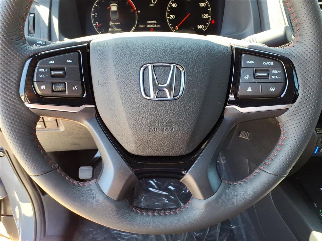 New 2025 Honda Ridgeline Black Edition image 11