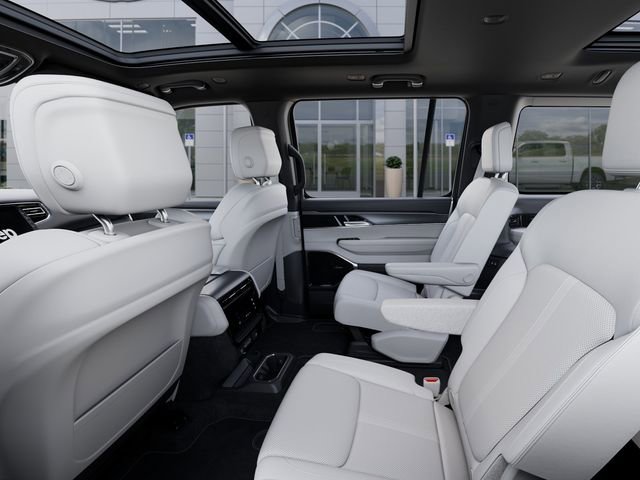 New 2025 Jeep Wagoneer L Series II image 23